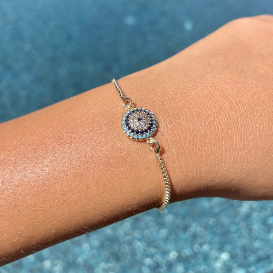 Turquoise evil eye bracelet - Gold on wrist