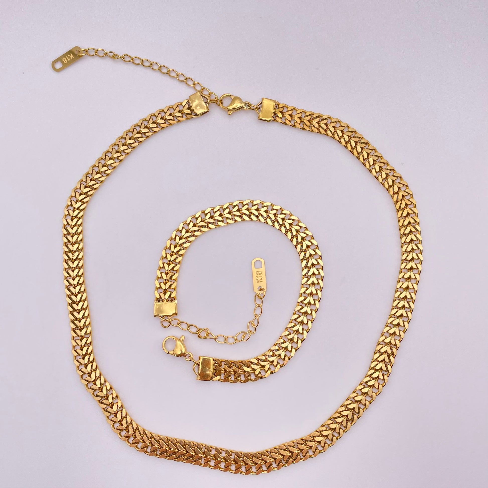 Double curb link best sale chain