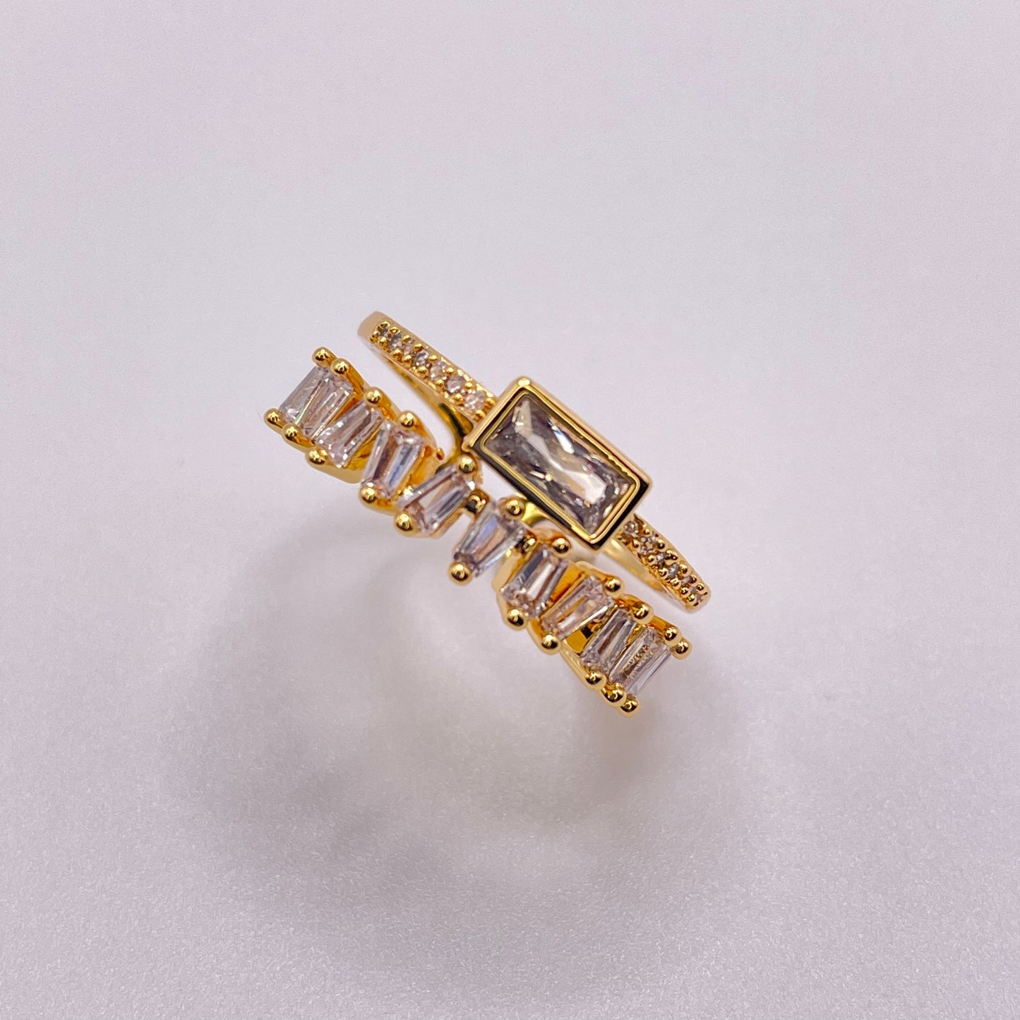 Baguette cut double gold ring - Clear from above