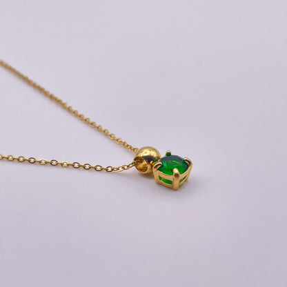 18K zircon pendant necklace - Emerald side view