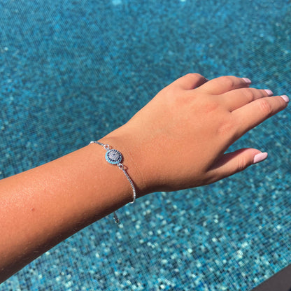 Turquoise evil eye bracelet - Silver on wrist