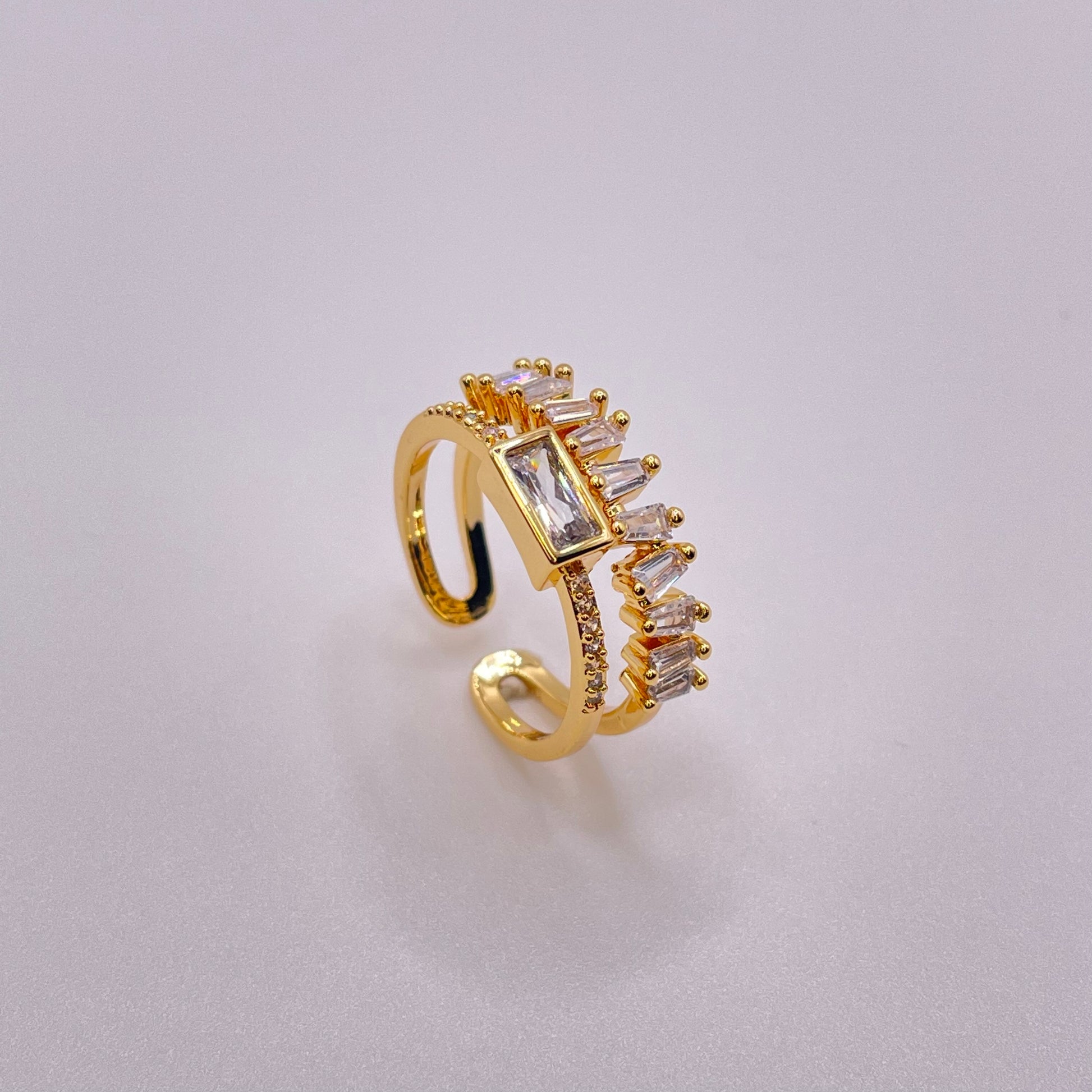 Baguette cut double gold ring - Clear side view